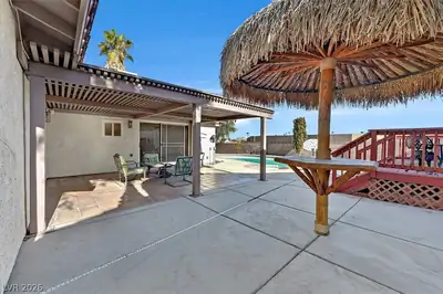 3864 Alice Lane Patio