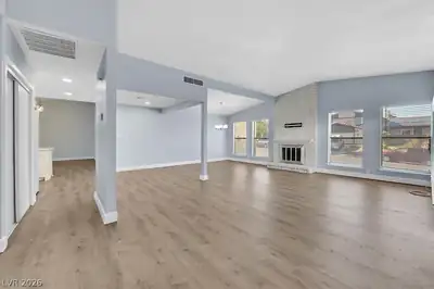 3864 Alice Lane Living Room