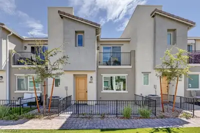 6811 Sage Gold Court North Las Vegas, NV 89086
