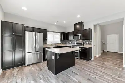 7950 Lost Ranger Peak Street Kitchen