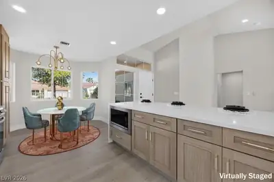 2849 Bluffpoint Drive Kitchen