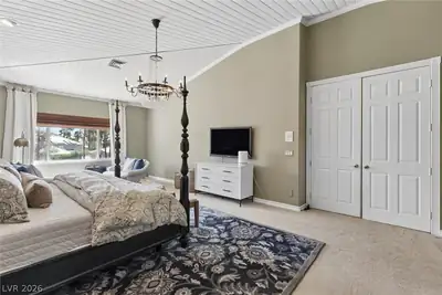 9916 Aspen Knoll Court Primary Bedroom