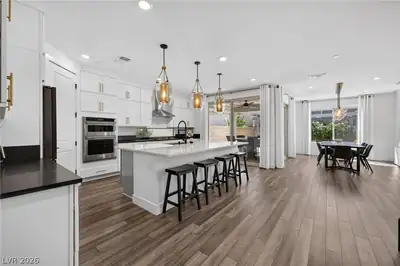 10005 Birch Knoll Avenue Kitchen