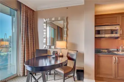 125 East Harmon Avenue 1415 Dining Area