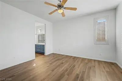 10512 Courtney Cove Avenue Bedroom