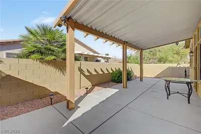 10512 Courtney Cove Avenue Patio