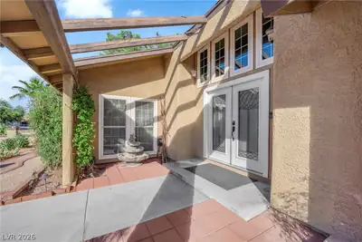 5513 Avenida Vaquero 