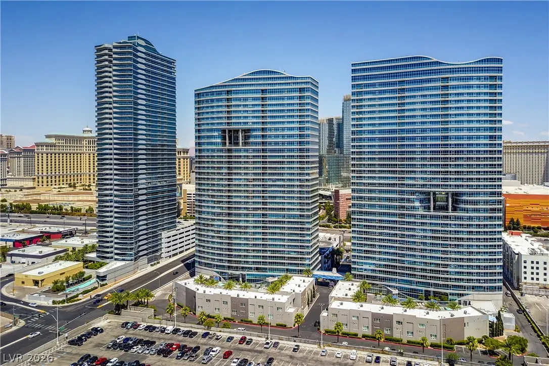 4525 Dean Martin Drive 508