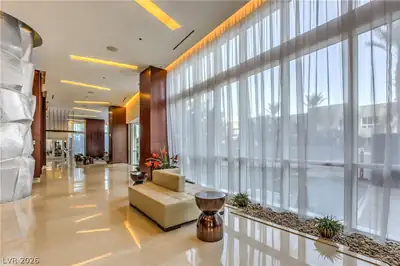 4525 Dean Martin Drive 508 Lobby