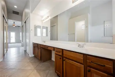 6008 Chessington Avenue Primary Bathroom