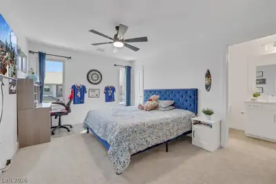 7320 Grace Estate Avenue Bedroom