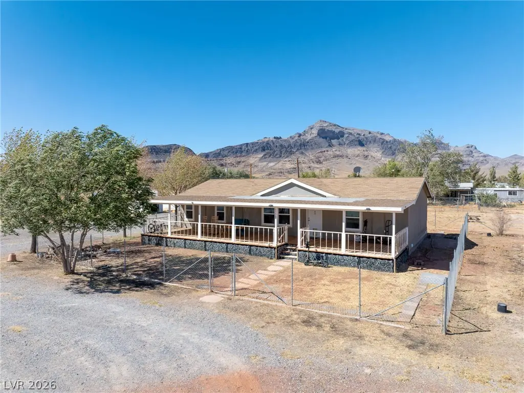 3330 Mason Drive 6