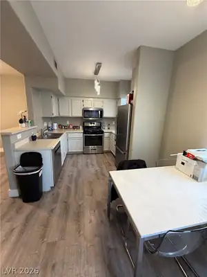 9050 West Warm Springs Road 1149 Kitchen