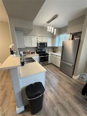 9050 West Warm Springs Road 1149 Kitchen
