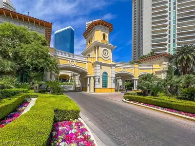 2747 Paradise Road 2605 Las Vegas, NV 89109