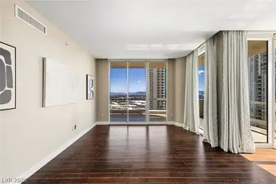 2747 Paradise Road 2605, Las Vegas, NV 89109 