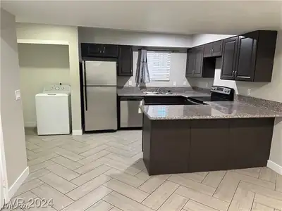 3502 Rio Robles Drive A Kitchen