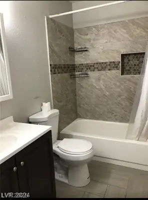 3502 Rio Robles Drive A Bathroom