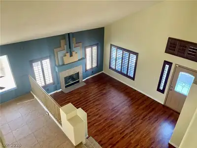 4748 Hamburg Street Living Room