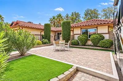 5323 Holbrook Drive 