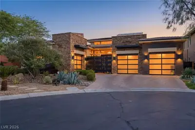 47 Moonfire Drive Las Vegas, NV 89135