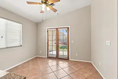 8929 Crooked Shell Avenue Dining Area