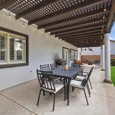 5397 Esparon Avenue Patio