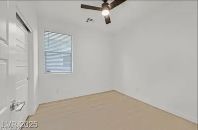 33 Newport Edge Place, Henderson, NV 89015 