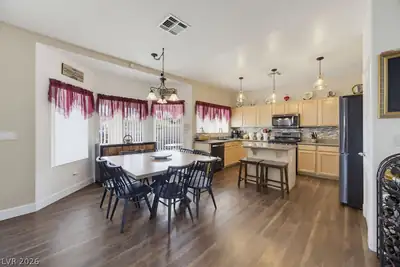6117 Copper Crest Drive Kitchen