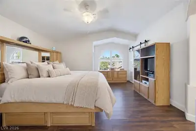 6117 Copper Crest Drive Bedroom