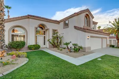 1929 Gleneagles Court, Henderson, NV 89074 