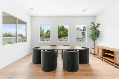 5615 Grizzly Summit Drive Dining Room