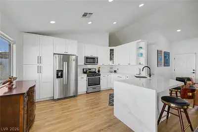 679 Scenic Tierra Lane Kitchen