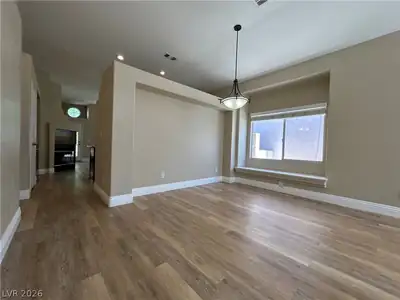 10404 Horseback Ridge Avenue Dining Room