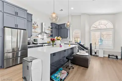 3720 Dorrington Drive Kitchen