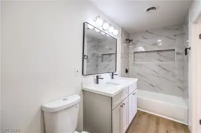 513 Starfire Place 