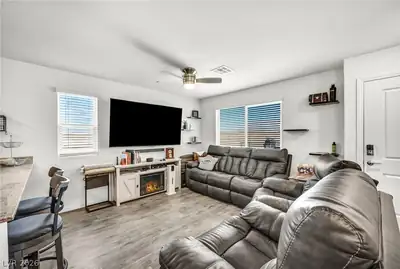 2594 Canary Yellow Court, North Las Vegas, NV 89086 Living Room