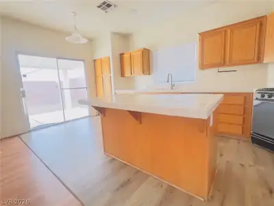 7941 Blue Brook Drive Kitchen
