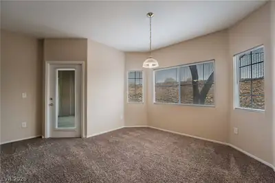 833 ASPEN PEAK Loop 1115 Dining Area
