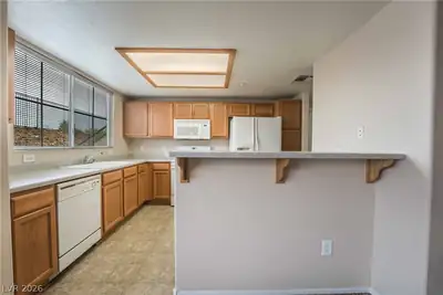 833 ASPEN PEAK Loop 1115 Kitchen