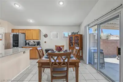 4717 Mountain Tree Street Dining Area