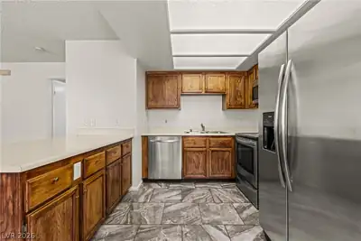 409 Mesa Boulevard 102 Kitchen