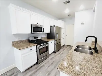 9715 Wailings Avenue, Las Vegas, NV 89148 