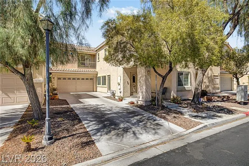 1740 Dark Wolf Avenue