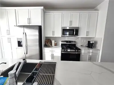 12540 Alpine Creek Place, Las Vegas, NV 89138 Kitchen