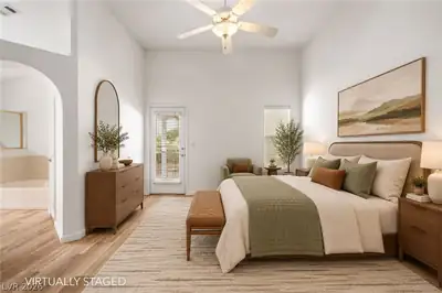 7816 Villa Finestra Drive Bedroom