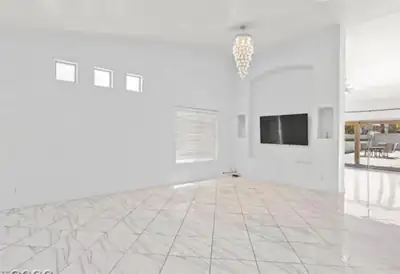 5141 eldora ave Living Room