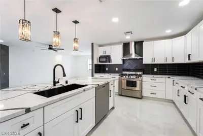 706 North Hollywood Boulevard Kitchen