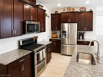 7014 Wildhorse Creek Street Kitchen