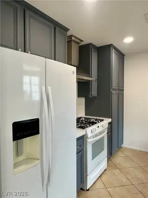 5424 Tassara Way 103, Las Vegas, NV 89108 